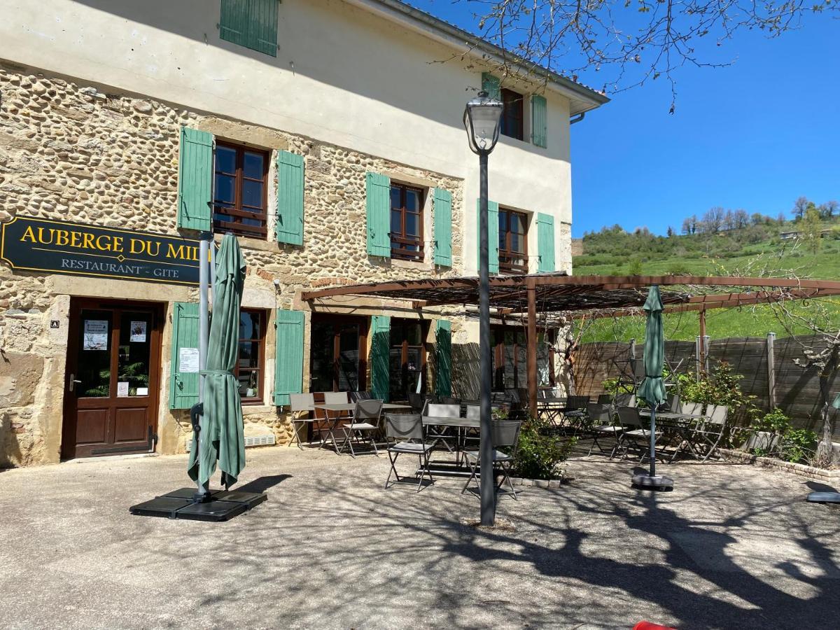 Gite - Auberge Du Midi Saint-Antoine  Екстер'єр фото